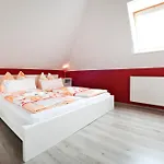 Apartman Uta *